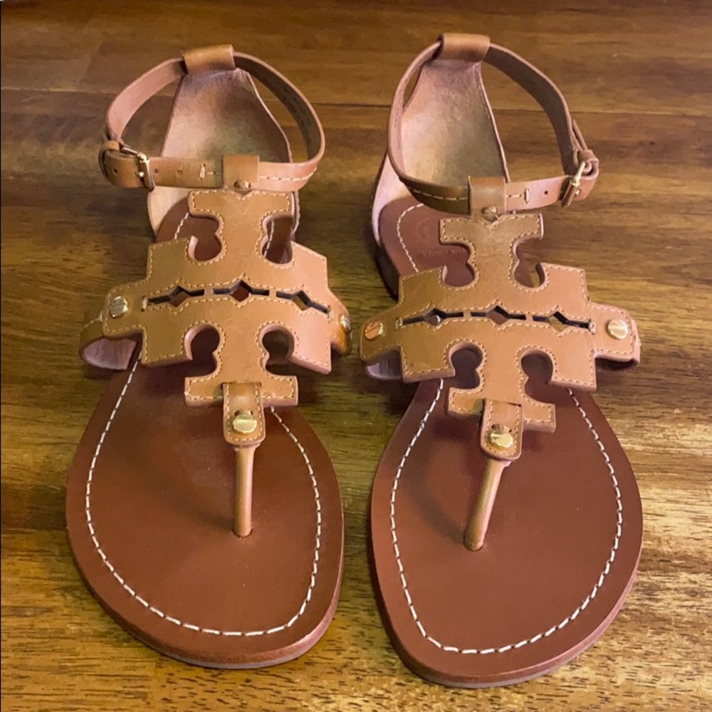 Excellent condition!!! Tory Burch Phoebe sandal